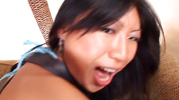 Śliczna darmowe filmy erotyczne ginekolog dziewczyna z seksowną twarzą jest lizana i naprawdę to kocha