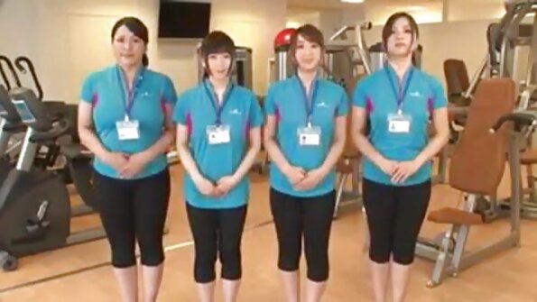 Mąż filmy dla kobiet erotyczne nie pieprzy swojej zmysłowej żony, ale pasierb nie jest takim idiotą