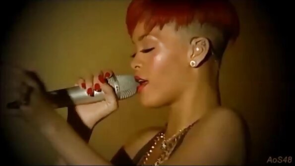 Ruda gospodyni domowa najlepsze filmy porno z nastolatkami zostaje rzucona przez swojego napalonego męża